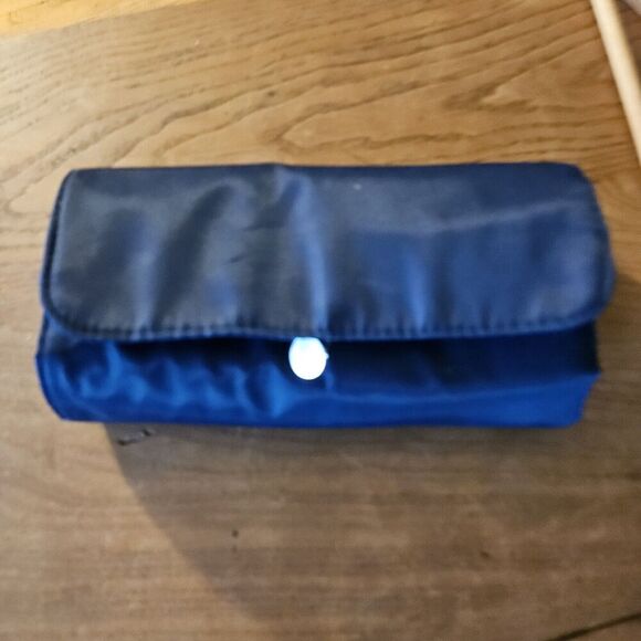 Navy Makeup Storage Bag Large Cap. Dustproof Foldable Organizer w/ Brush Slots - Picture 2 of 8